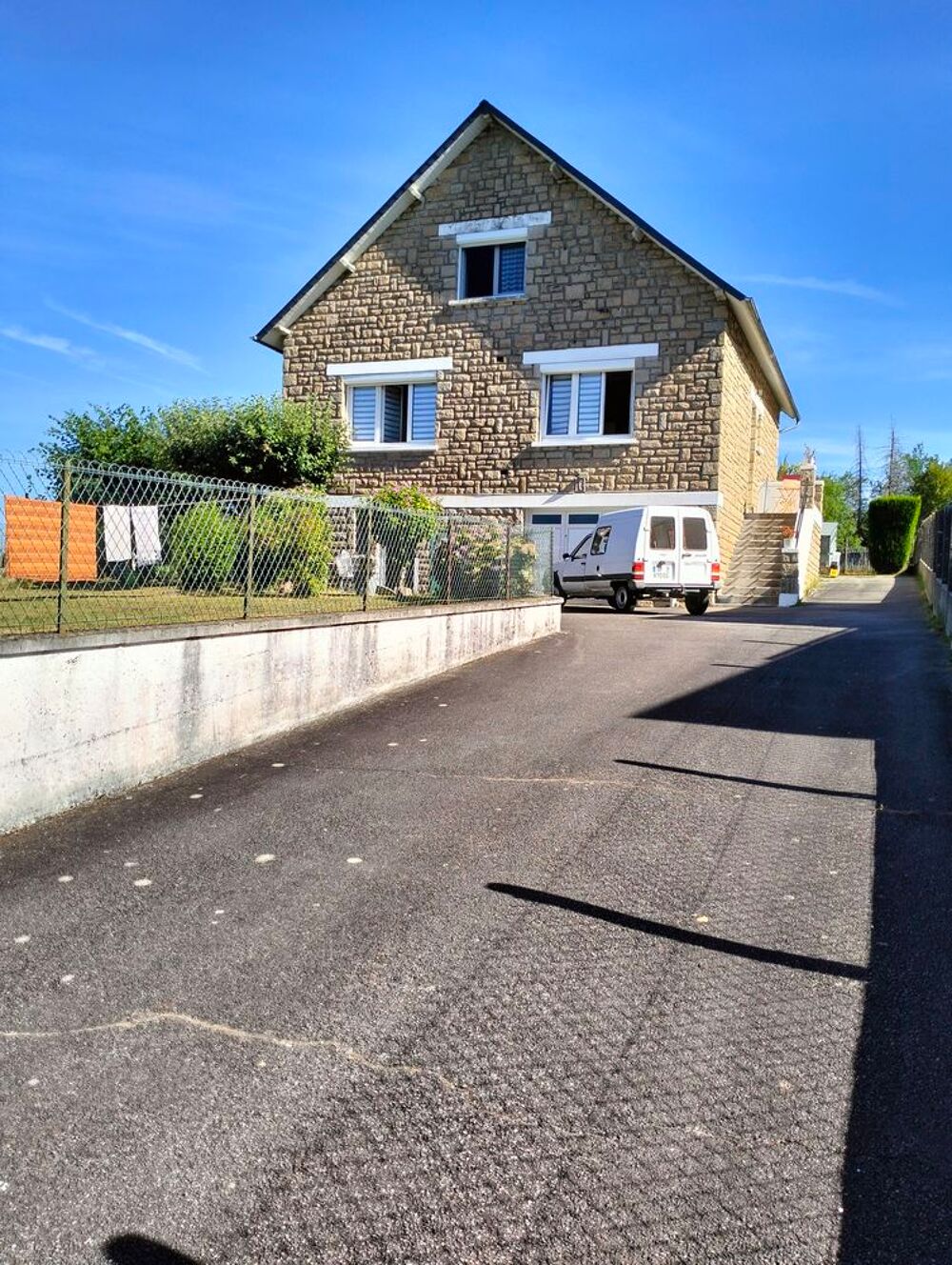 Vente Maison Maison familiale 160 m² 4 chambres Terrain de 1 000 Le lonzac