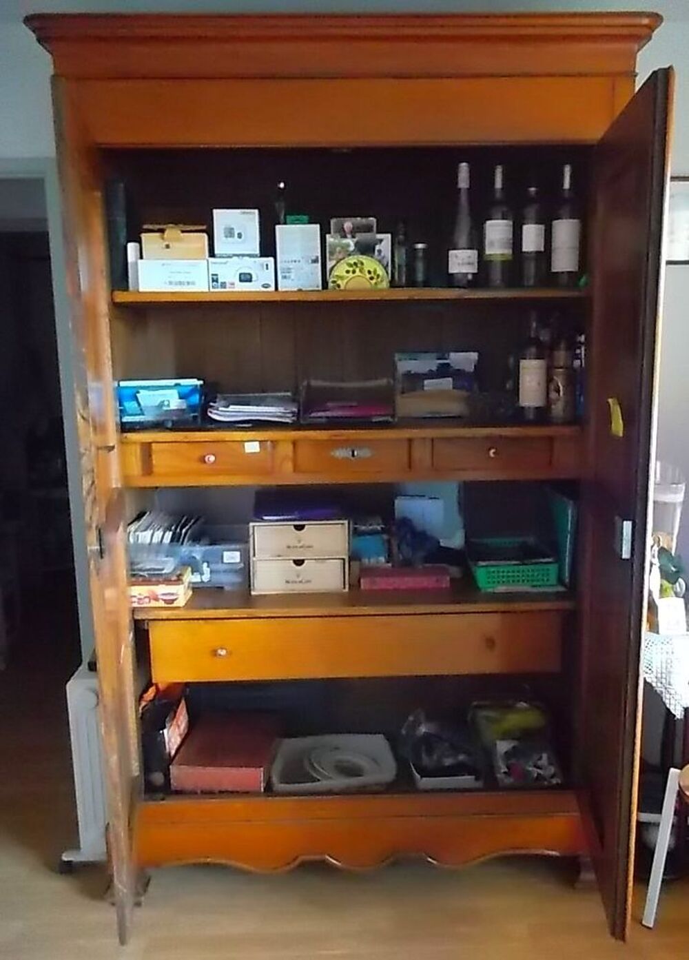 Grande armoire normande Meubles