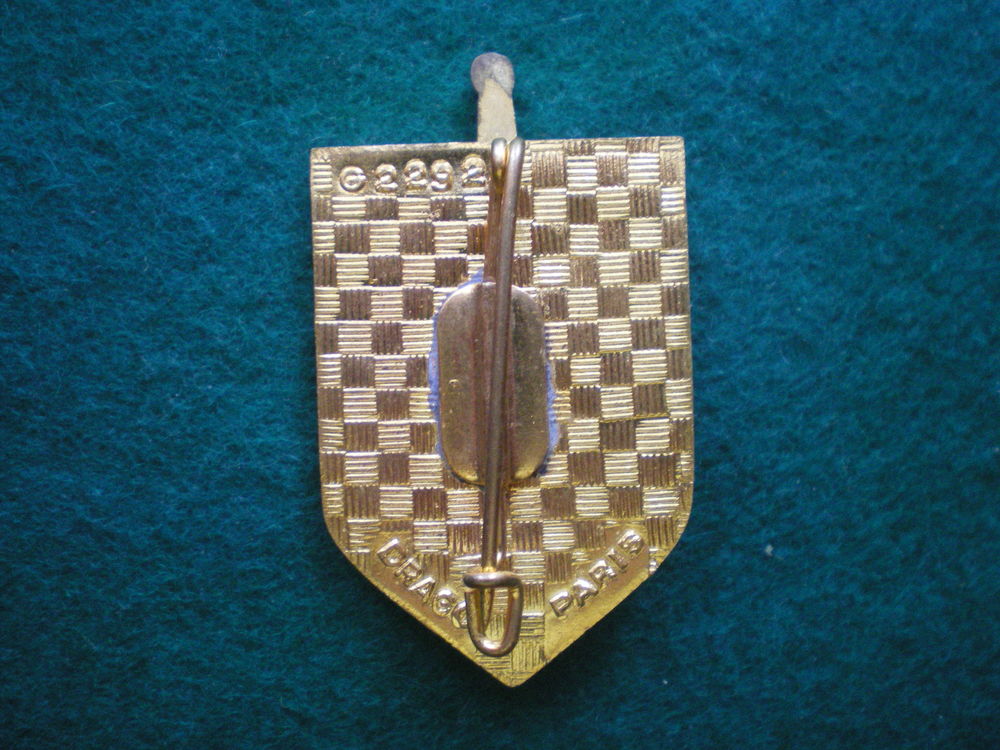 Insigne de Sant&eacute; - 610&deg; C.R.S.S.Compagnie de Ravitaillement. 