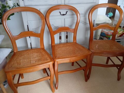 Lot de 3 chaises avec cannage  20 Laigneville (60)