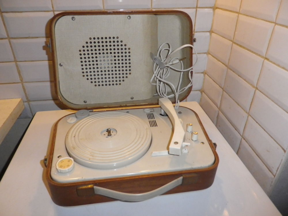 Tourne Disque Electrophone Claude Vintage Audio et hifi