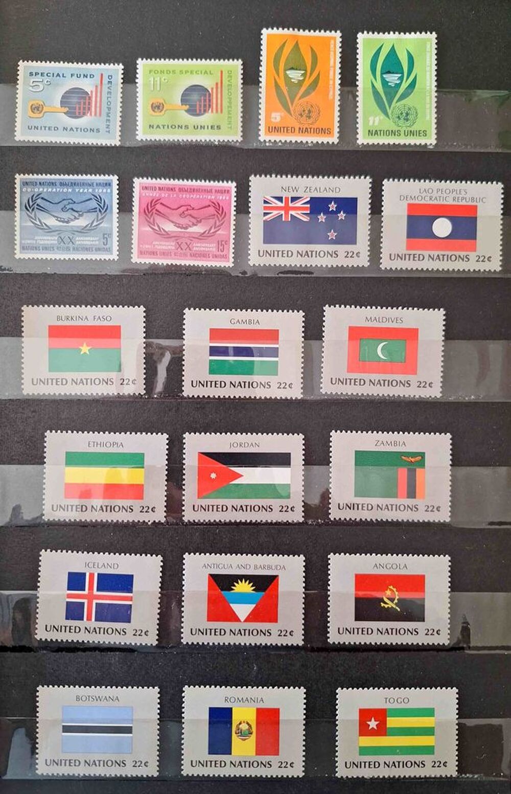 S&eacute;rie de timbres de collection des Nations Unies
