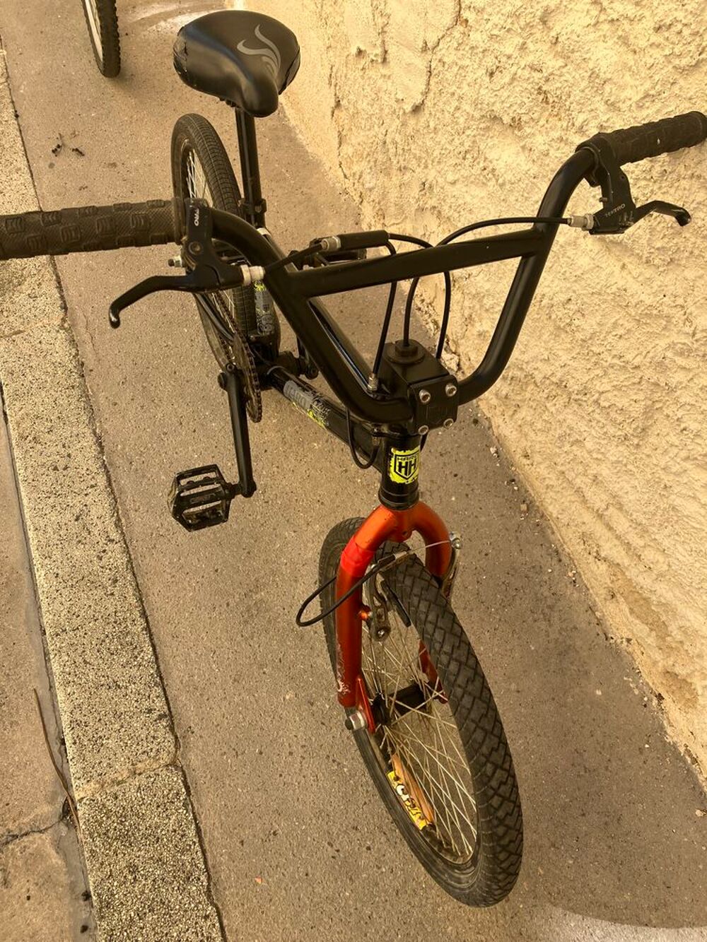 /VELO BMX MARQUE MAIDO Pr LE BENIN Vélos