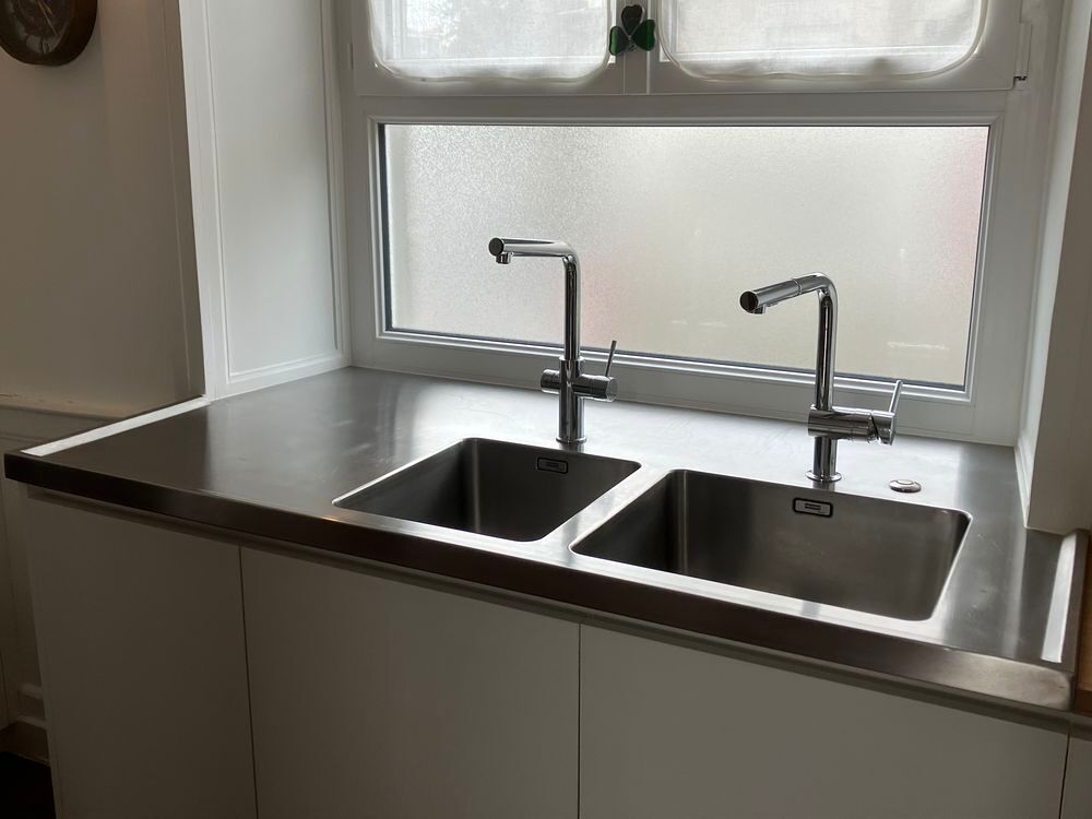 Evier Franke en Inox Double Bac et Plan de Travail Cuisine Meubles