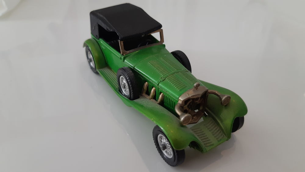 Voiturette de collection ancienne Matchbox 