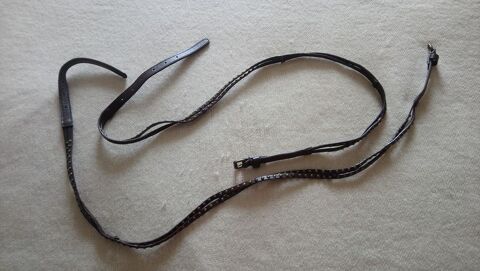 2 ceintures tress�es 10 La Courneuve (93)