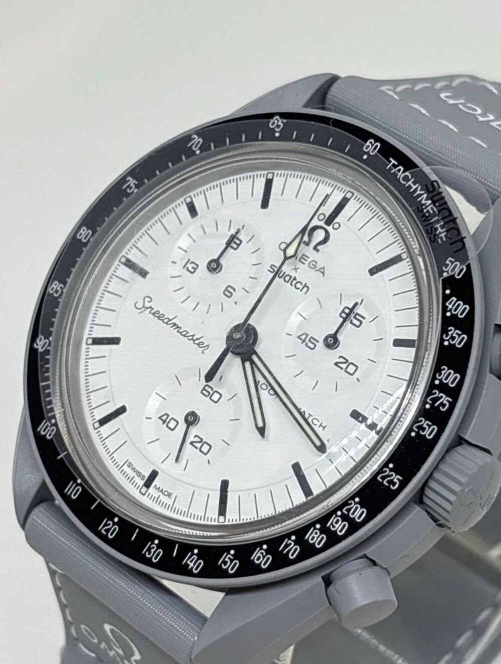 Montre Omega x Swatch Bijoux et montres
