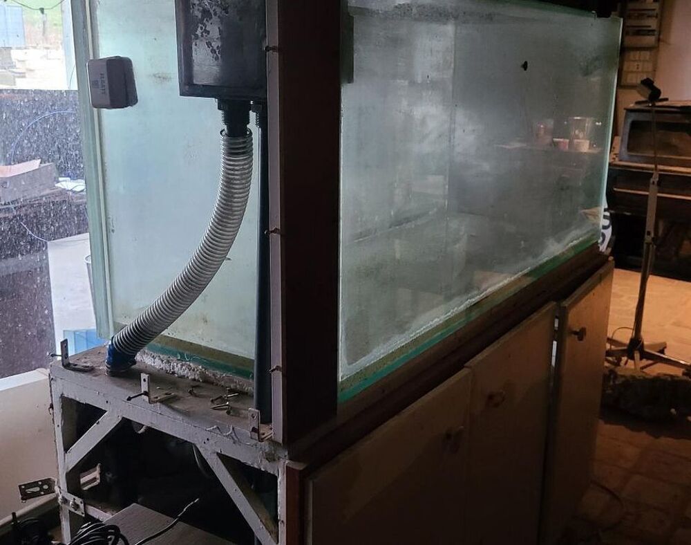 Aquarium 450 + meuble Bricolage