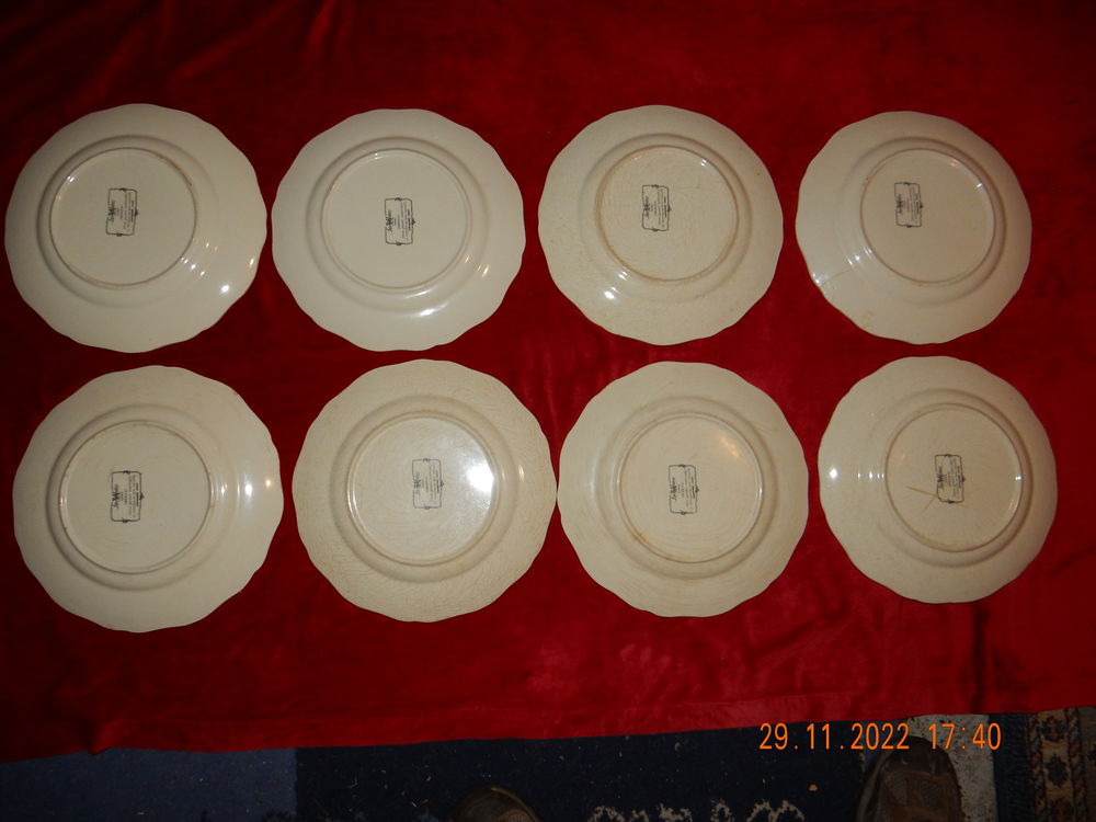8 assiettes Sarreguemines 