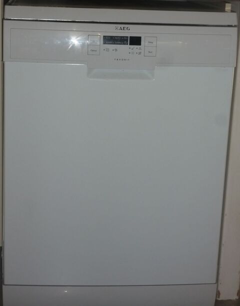 lave vaisselle 200 Villeneuve-Loubet (06)