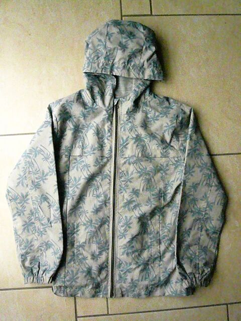 Blouson garon 10 ans (n1) 10 Franqueville-Saint-Pierre (76)