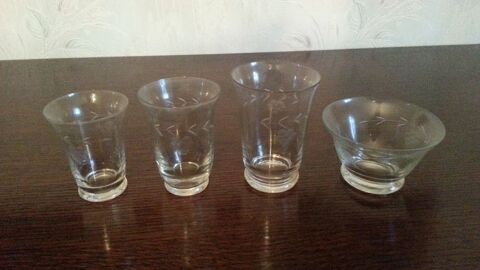 45  VERRES  CRISTAL ANCIEN 0 Montceau-les-Mines (71)