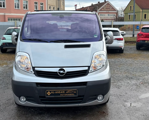 Opel Vivaro Combi K2900 M1 2.5 CDTI 145 ch Pack Clim Easytronic 2010 occasion Nancy 54000