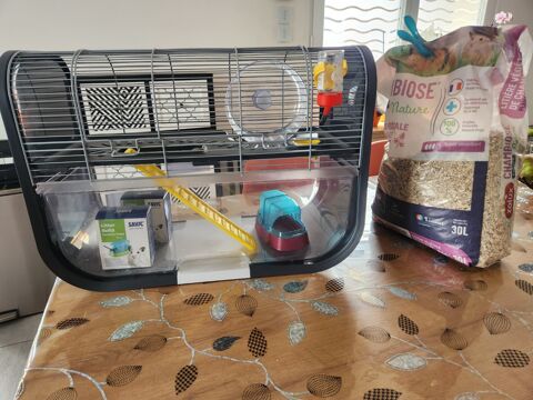 Cage de marque savic  pour hamster 50 62100 Calais