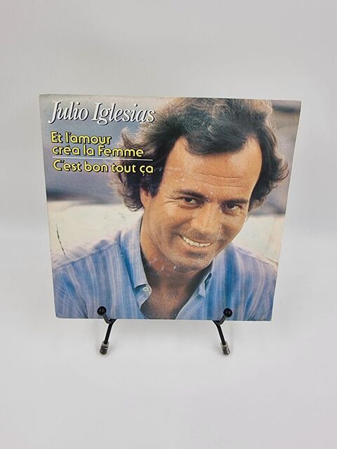 Vinyle 45 tours Julio Iglesias : Et l'Amour Cr�a la Femme... 2 Vulbens (74)