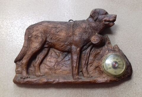 BAS-RELIEF CHIEN SAINT-BERNARD  ACCROCHER 10 Boucau (64)