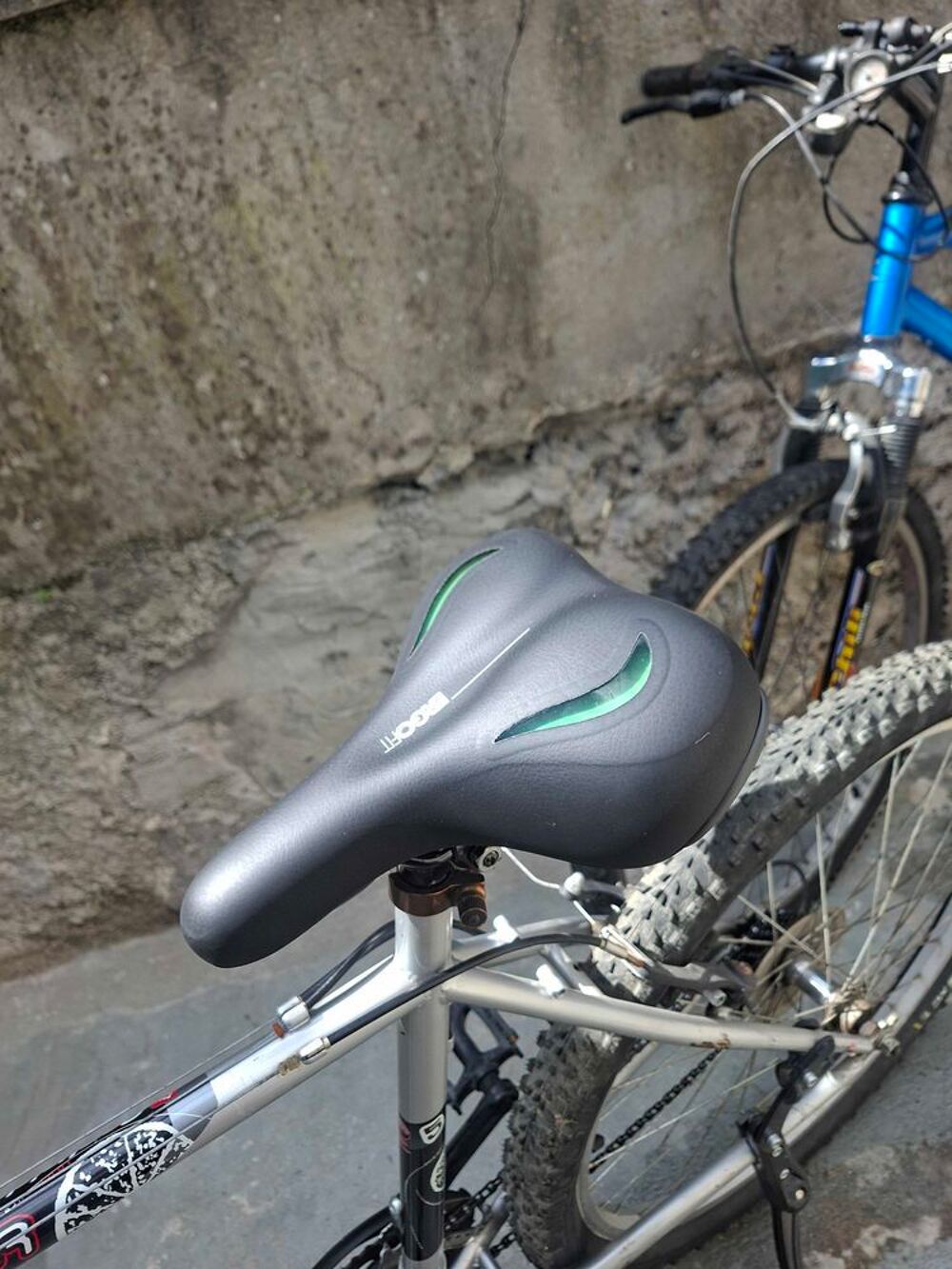 deux velos Vélos