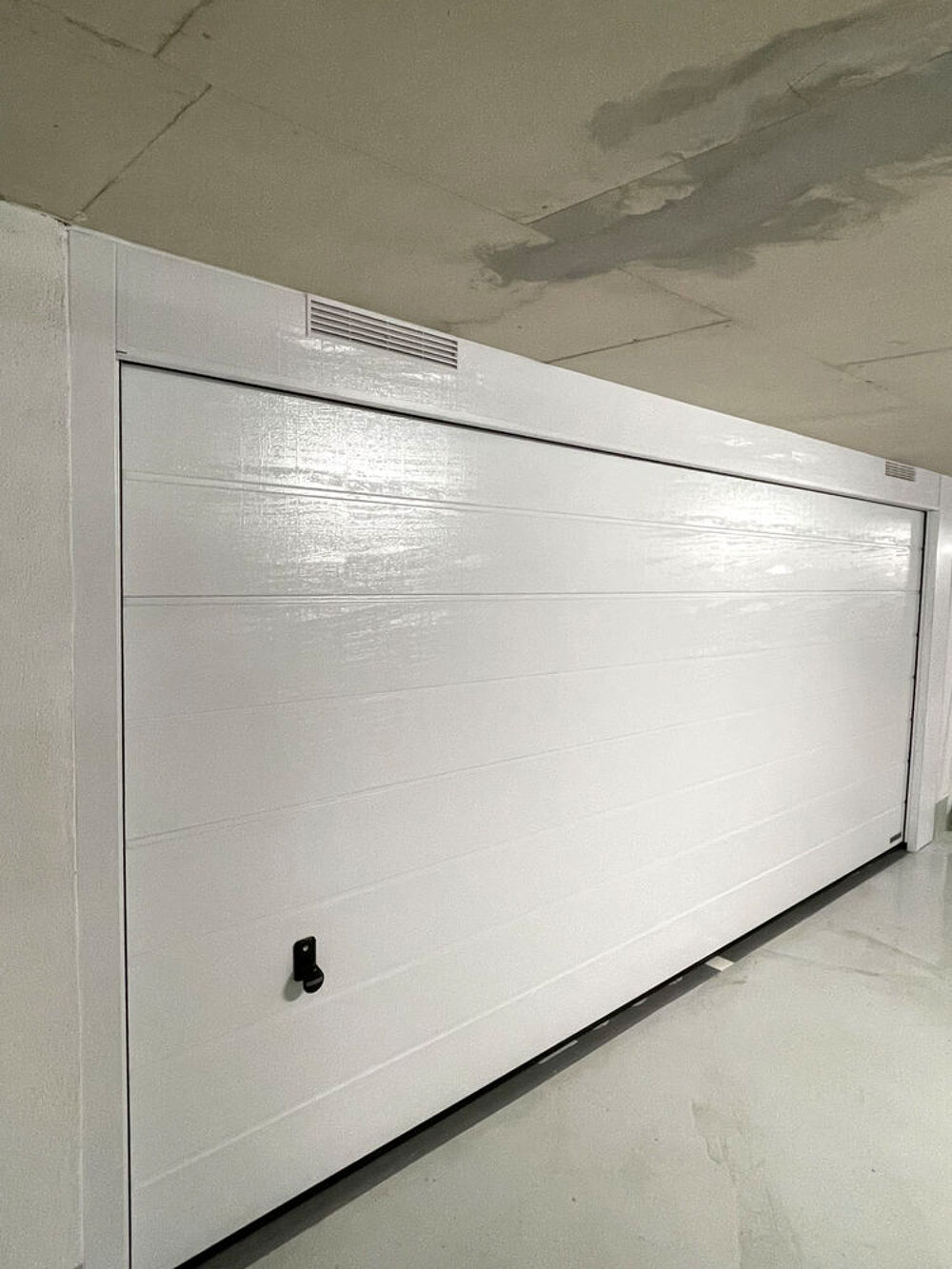 Location Parking/Garage GRAND BOX PUTEAUX (Neuf) Puteaux