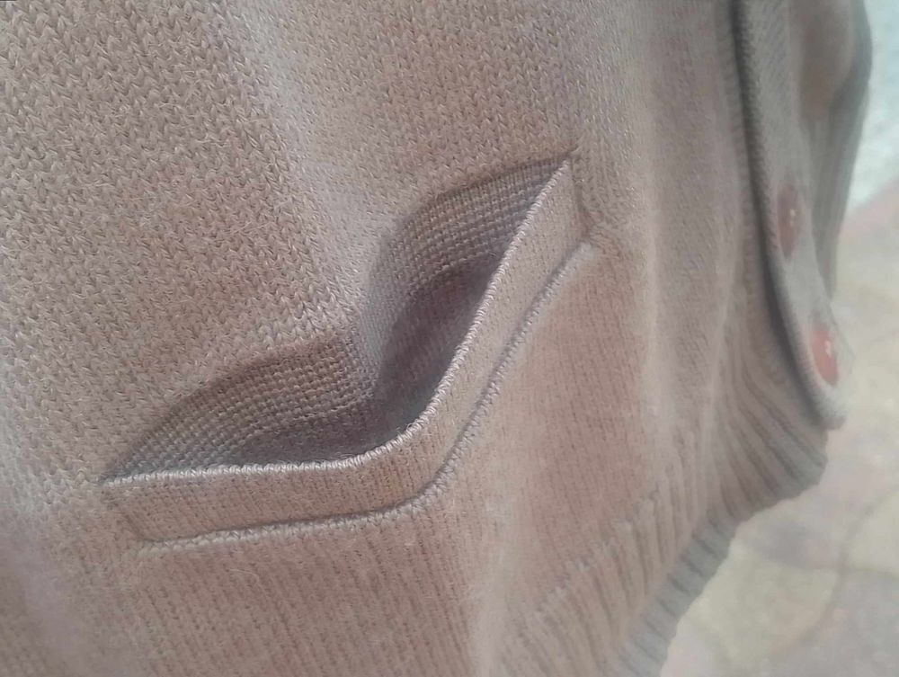 Gilet Cardigan &agrave; manches longues pour hommes en Taille 46/48 Vêtements