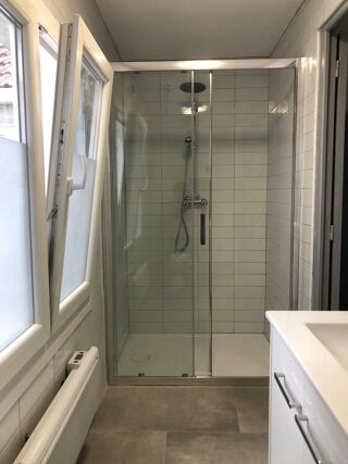  Appartement à louer 2 pièces 60 m²
