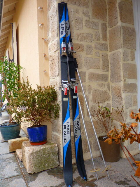 pack ski alpin + fixations + baton sport materiel neige TBE 99 Brienne-le-Chteau (10)