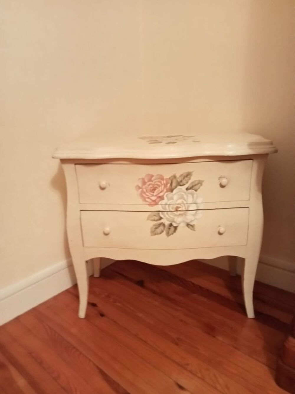 Meubles d&eacute;coration et bureau Meubles