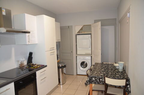  Chambre � louer 8 pi�ces 150 m�