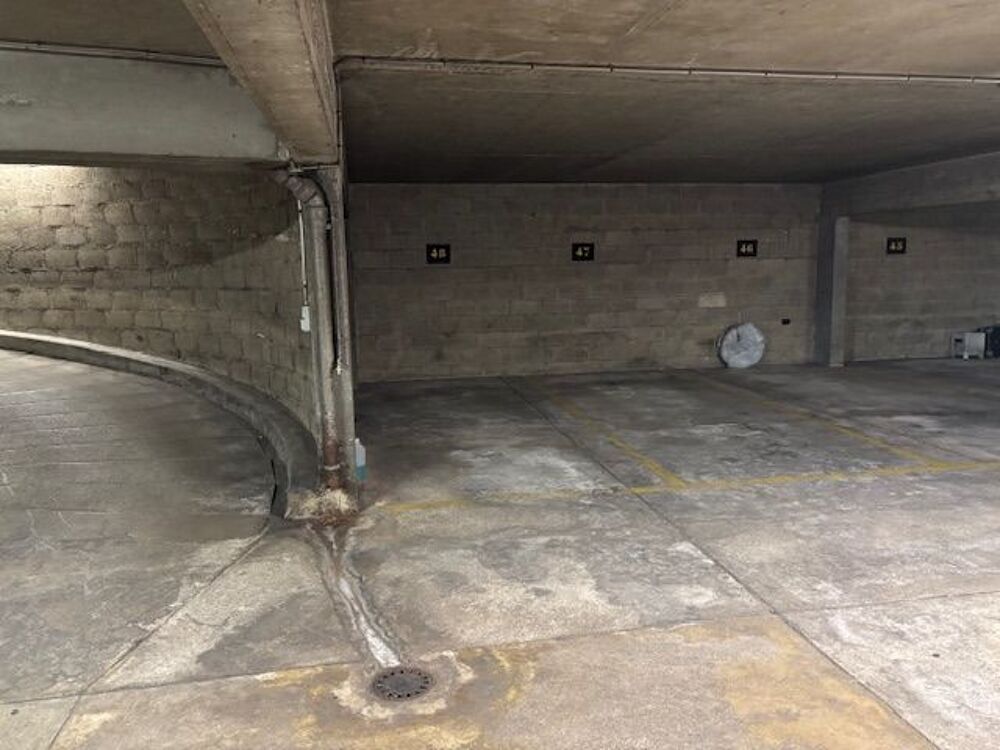 Location Parking/Garage parking sous terrain PARIS 12 Paris 12