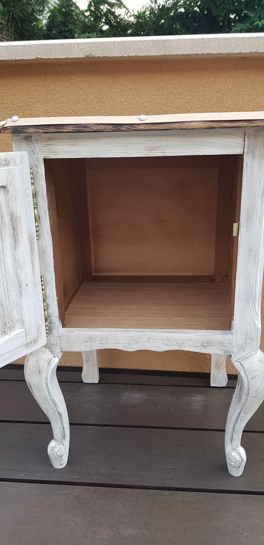 Table de chevet ou autre utilit&eacute; Meubles