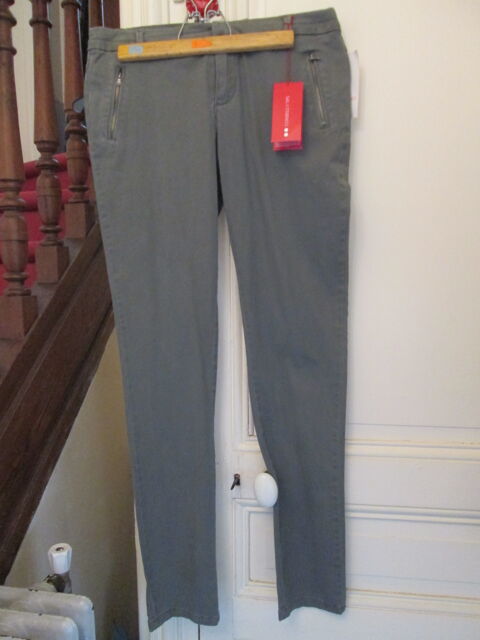 Pantalon kaki Cama�eu Neuf 12 Herblay (95)