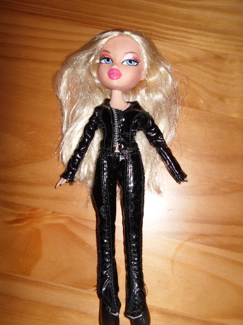 Poup&eacute;e Braz (Blonde) combi semi-cuir 25cm Parfait &eacute;tat Jeux / jouets