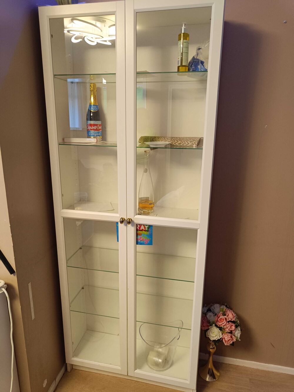 vitrine, machine &agrave; laver,lit , buffet, r&eacute;frig&eacute;rateur Meubles