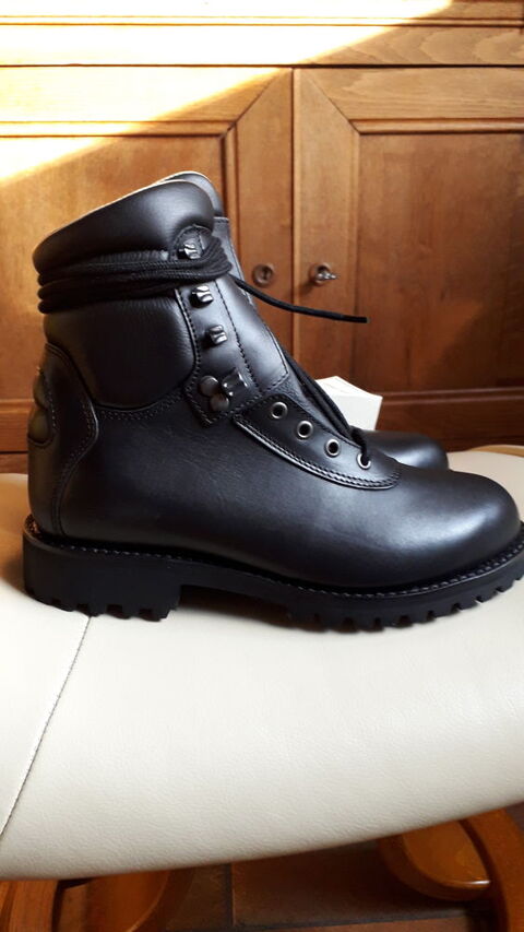 chaussures COMMANDO neuves P41 30 Troyes (10)