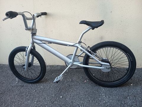 bmx argente Marignane (13)
