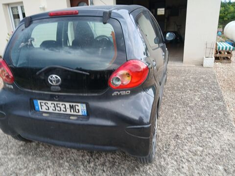 Toyota Aygo 1.0 VVT-i 2006 occasion Genill&eacute; 37460
