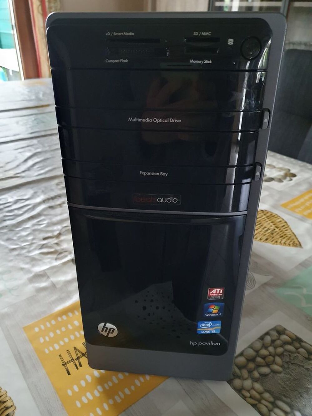 Ordinateur de bureau Matriel informatique