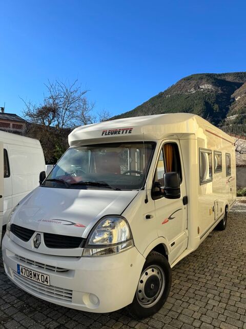 RENAULT Camping car 2007 occasion Antibes 06600