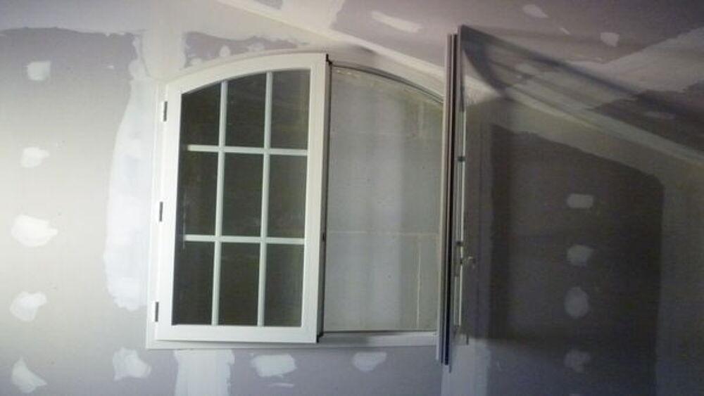 2 fenetres NEUVES en ALUMINIUM cause erreur dimension Bricolage