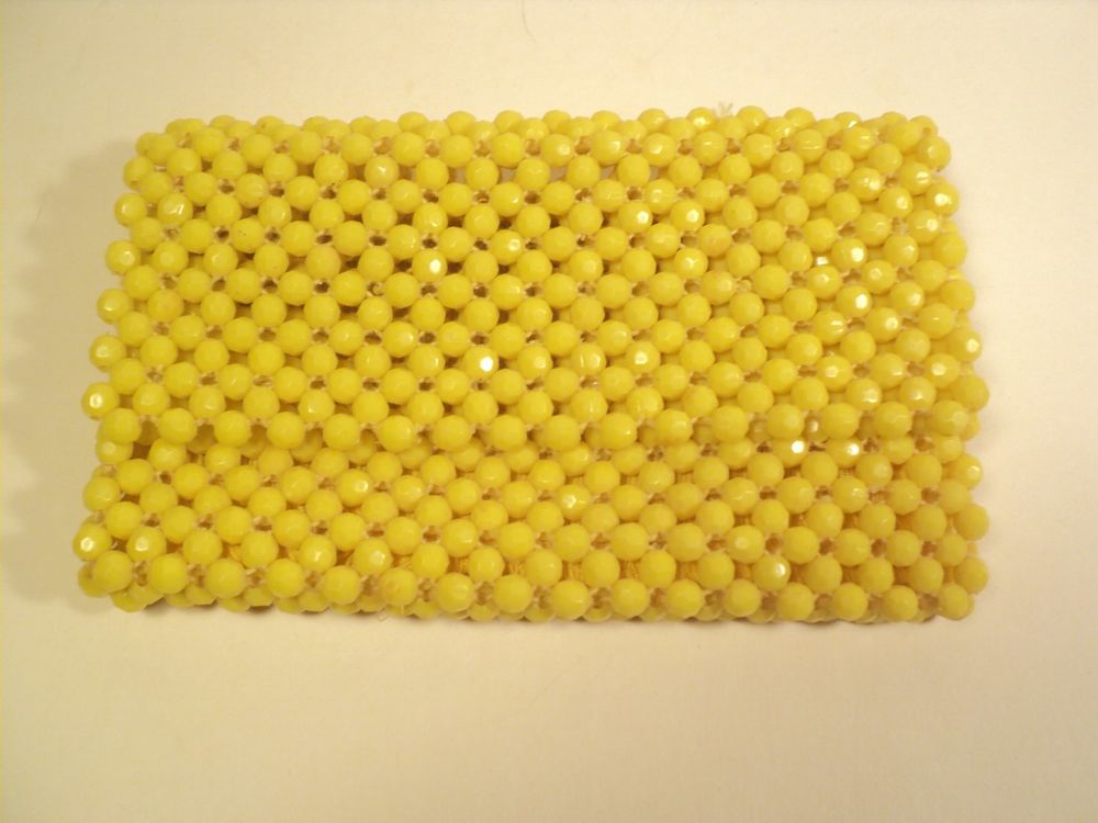 Ancienne Pochette Perles Jaunes &agrave; Facettes Vintage 1970.
Maroquinerie