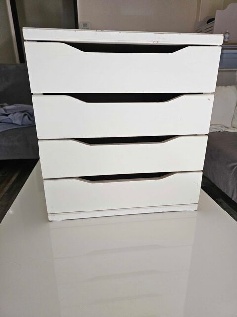 petit meuble avec tiroirs 10 Morhange (57)