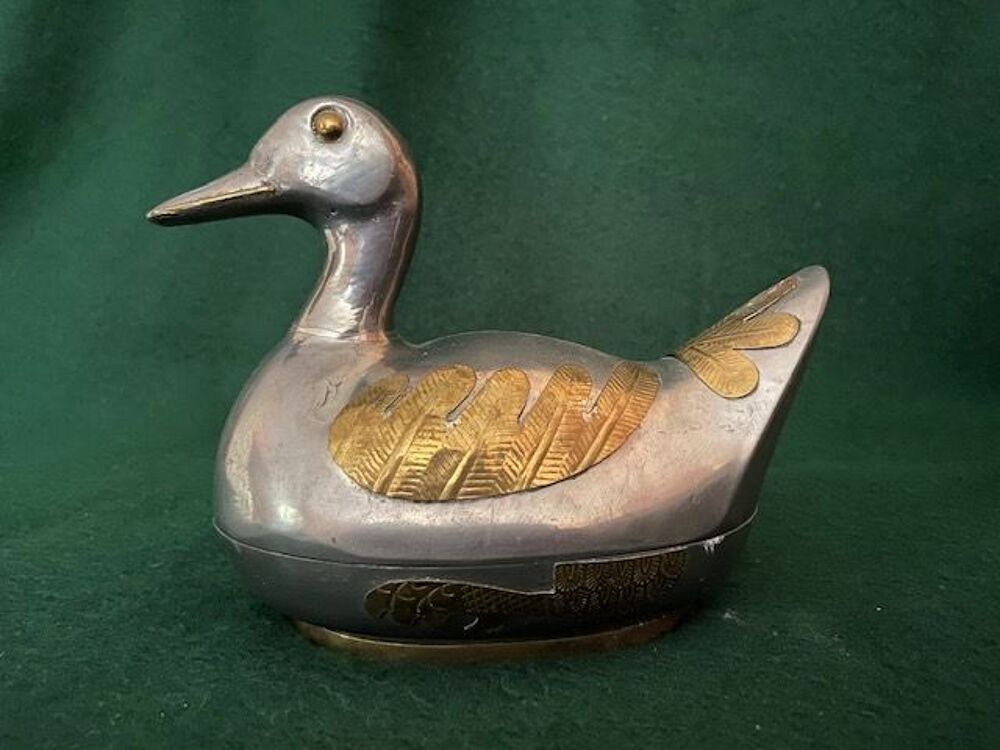 Canard en &eacute;tain Décoration