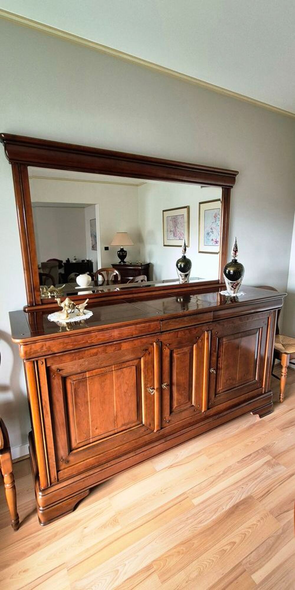 ensemble complet de mobilier de salle &agrave; manger en merisier Meubles