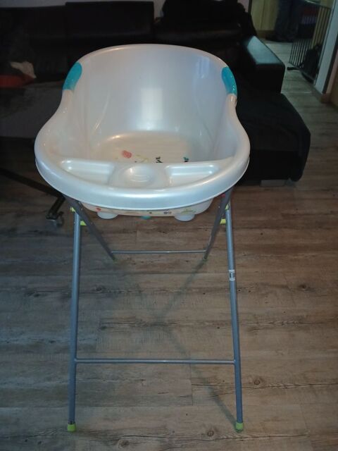 Baignoire sur pied Bourbon-Lancy (71)