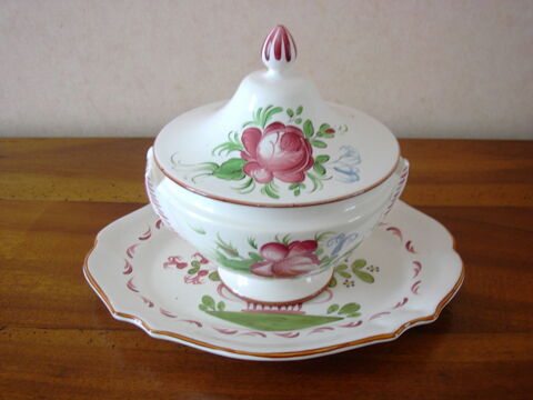 Soupi�re sur assiette 10 Saint-Germain-du-Puy (18)