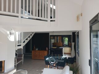  Maison � vendre 6 pi�ces 135 m� Tresserve