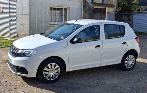 Dacia sandero SCe 75