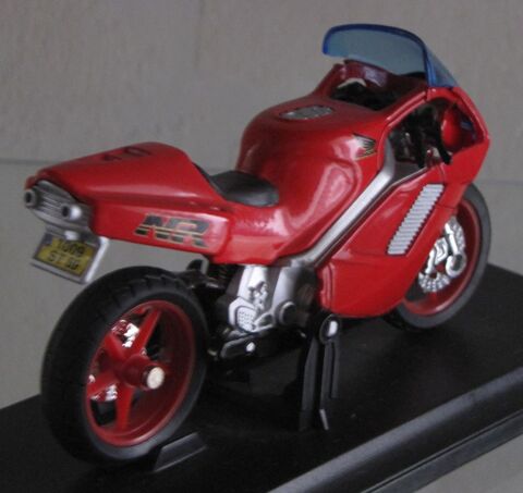 Modle rduit 1/43 - moto 30 Chtenay-Malabry (92)