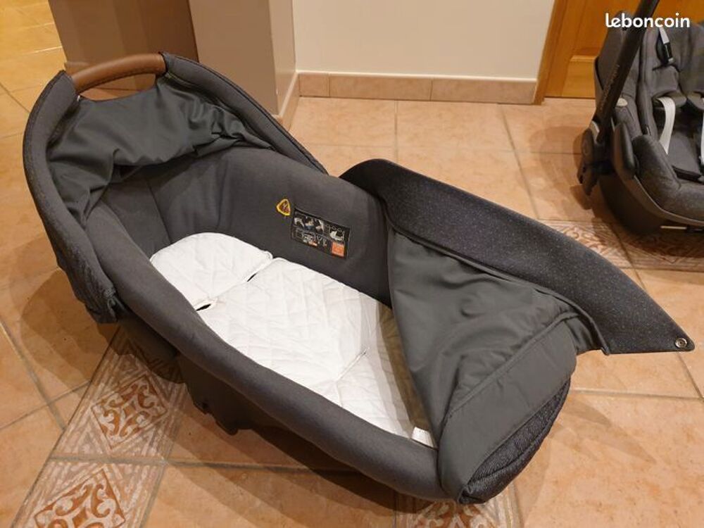 Trio B&eacute;b&eacute; Confort + base Isofix Puriculture
