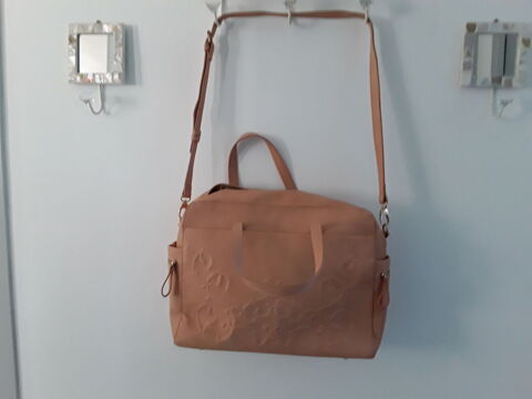 Sac en bandouli�re PARFOIS 10 Le Coudray (28)