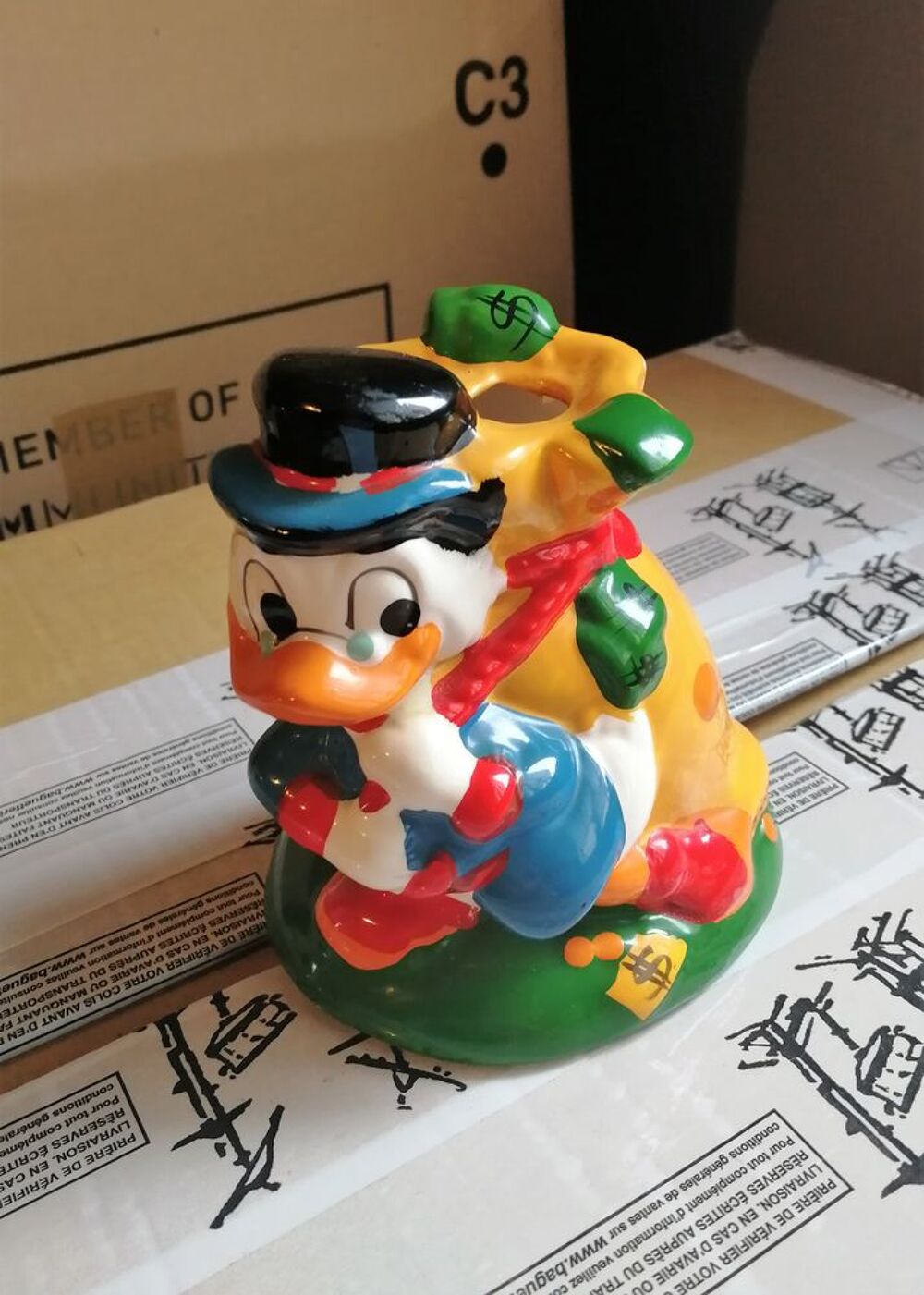 Soliflore Picsou et son tr&eacute;sor- Disney - Hauteur 120mm env. 